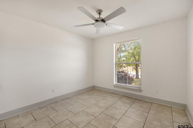 7343 Rockpoint Lane, Tyler, TX 75703