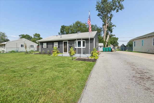 2207 Marmion Avenue, Joliet, IL 60436