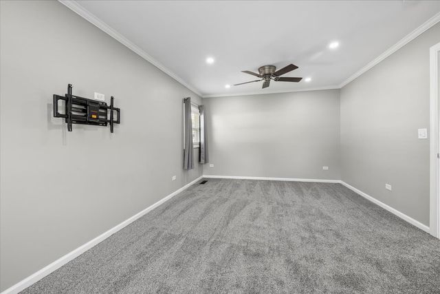 2207 Marmion Avenue, Joliet, IL 60436