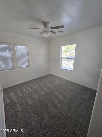 903 S Swallow Lane, Gilbert, AZ 85296