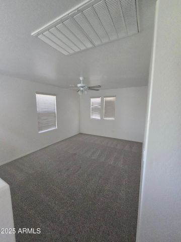 903 S Swallow Lane, Gilbert, AZ 85296
