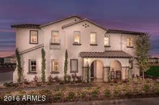 903 S Swallow Lane, Gilbert, AZ 85296