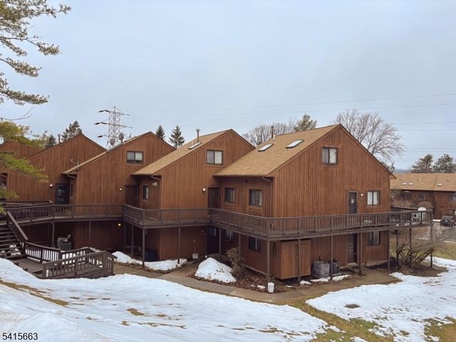 1 Beaver Creek Dr 1, Vernon Twp., NJ 07462