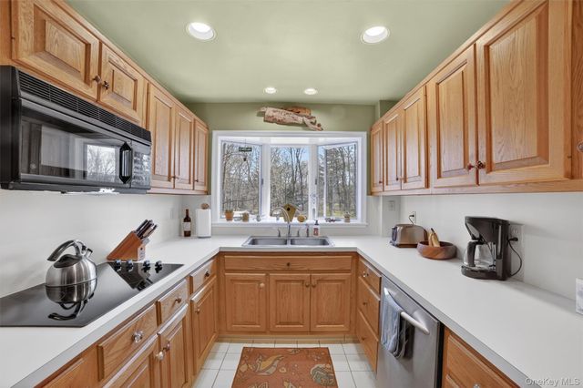 50 Furnace Brook Drive, Cortlandt Manor, NY 10567