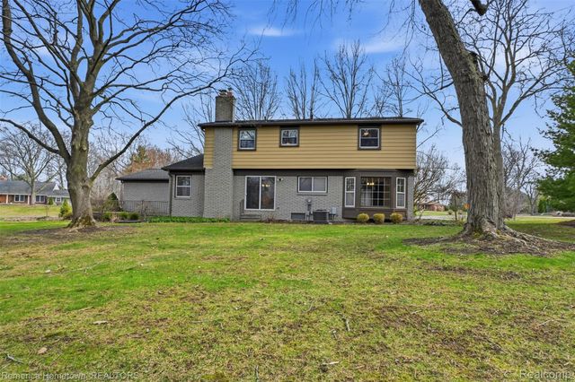 12811 Glenview Drive, Plymouth Charter Township, MI 48170