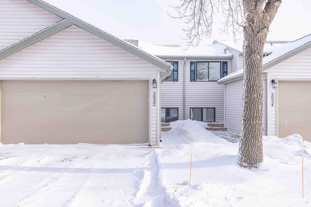 2832 32nd Street S, Moorhead, MN 56560