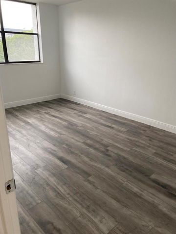 2501 Riverside Drive 303-a, Coral Springs, FL 33065