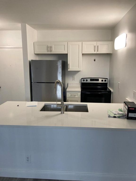 2501 Riverside Drive 303-a, Coral Springs, FL 33065