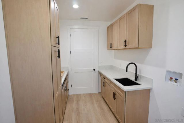 588 Twin Country Ln, Fallbrook, CA 92028