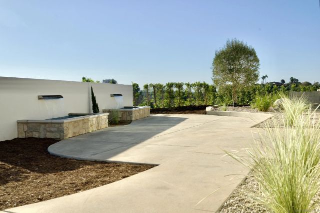 588 Twin Country Ln, Fallbrook, CA 92028