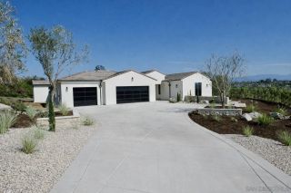 588 Twin Country Ln, Fallbrook, CA 92028