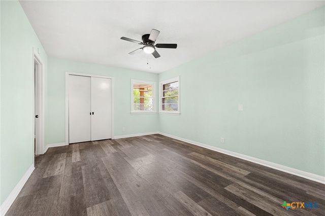 2215 N 9th Street, Temple, TX 76501