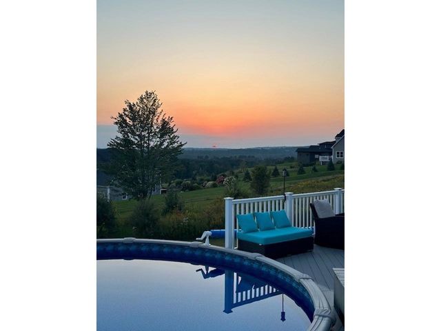4 Sleepy Hollow Road, Essex, VT 05452