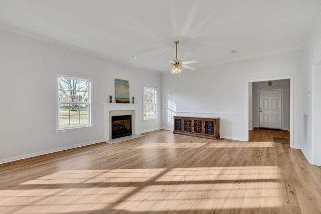 702 Forest Glen Cir, Murfreesboro, TN 37128