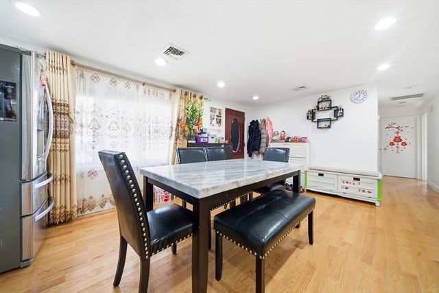 29 Joseph Rd, Braintree, MA 02184