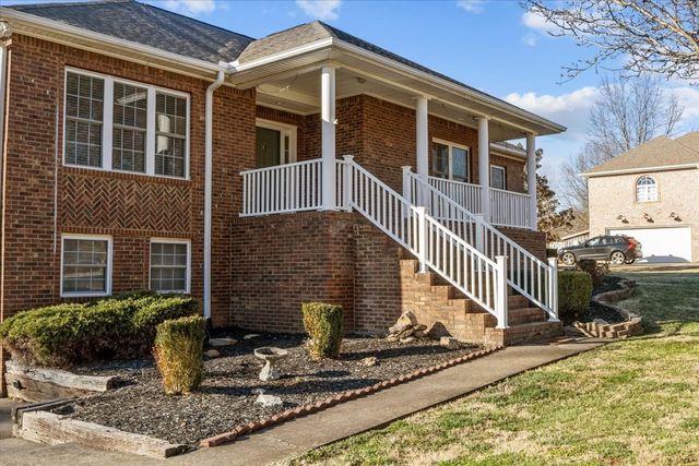 7305 Cox Run Dr, Fairview, TN 37062