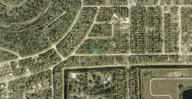 1809 Mayberry DR, Lehigh Acres, FL 33972
