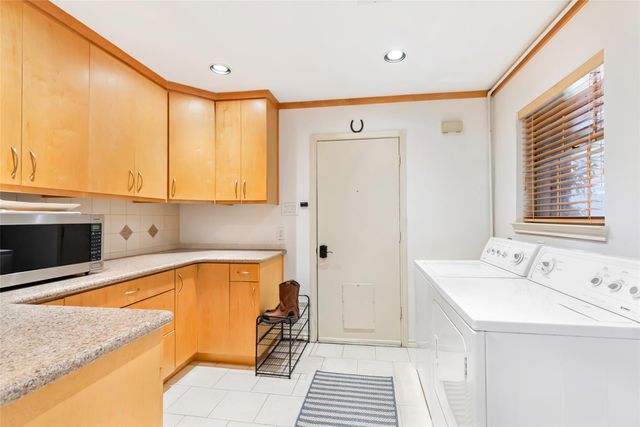 3109 Woodland Court, La Porte, TX 77571