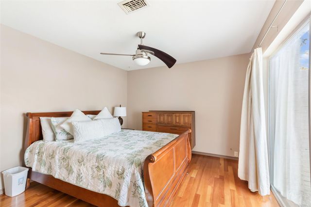 3109 Woodland Court, La Porte, TX 77571