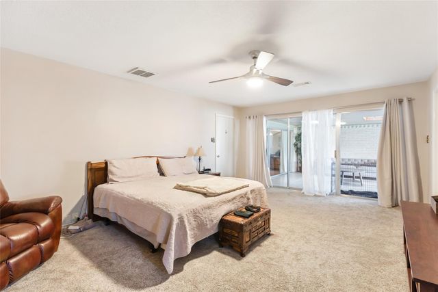 3109 Woodland Court, La Porte, TX 77571