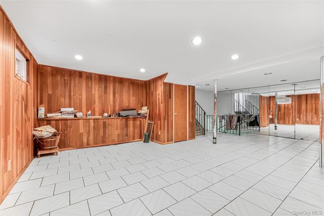 21647 Sawyer Avenue, Queens Village, NY 11427