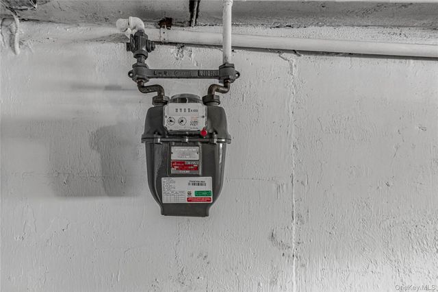 21647 Sawyer Avenue, Queens Village, NY 11427