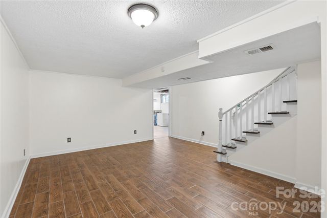 38 Nixon Terrace, Asheville, NC 28805