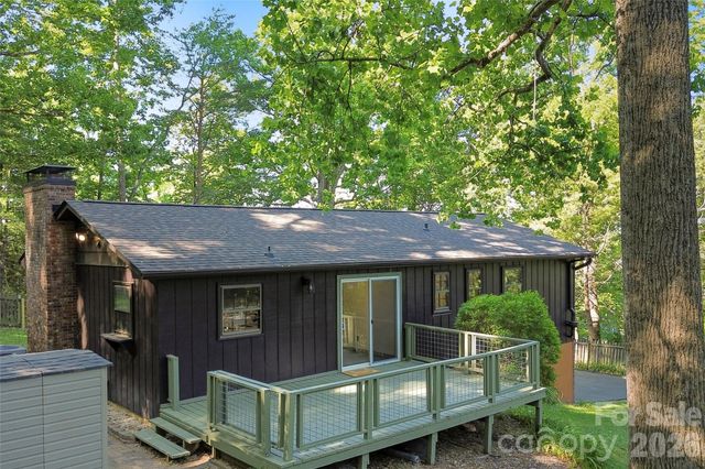 38 Nixon Terrace, Asheville, NC 28805