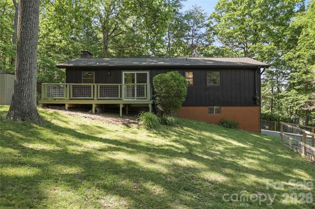 38 Nixon Terrace, Asheville, NC 28805