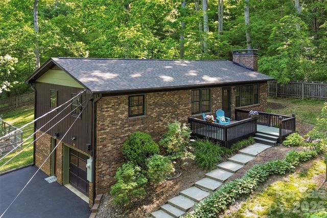 38 Nixon Terrace, Asheville, NC 28805