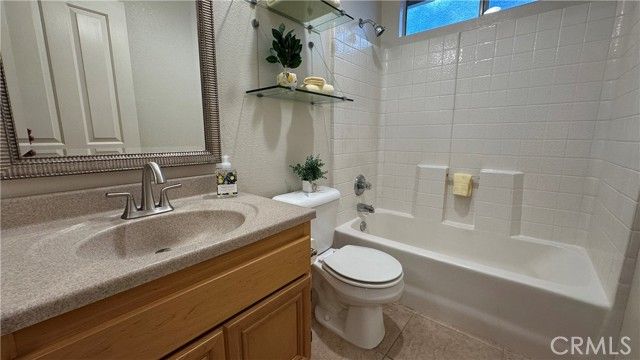 30870 Loire Court, Westlake Village, CA 91362