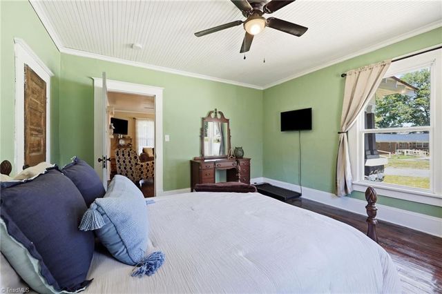 807 E Guilford Street, Thomasville, NC 27360