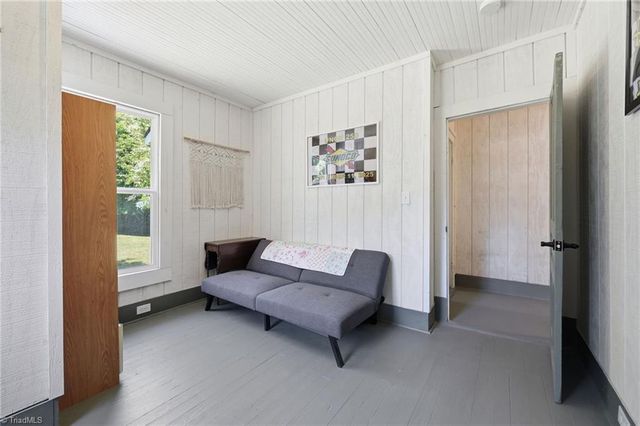 807 E Guilford Street, Thomasville, NC 27360
