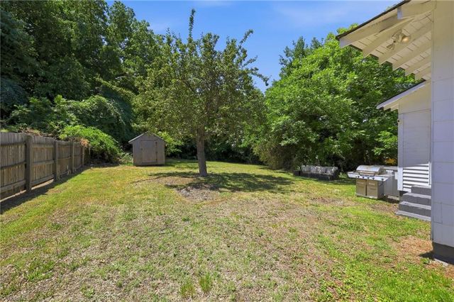 807 E Guilford Street, Thomasville, NC 27360