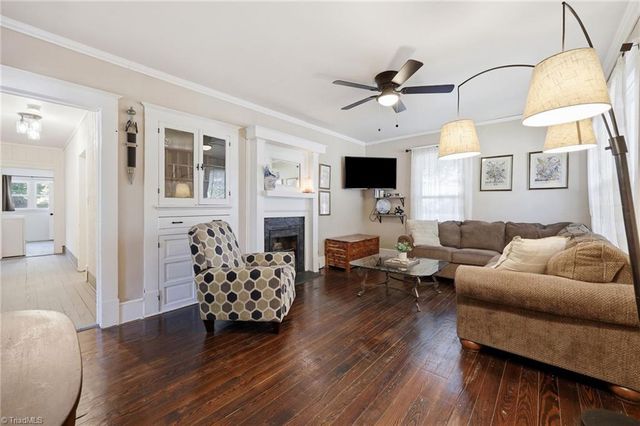 807 E Guilford Street, Thomasville, NC 27360