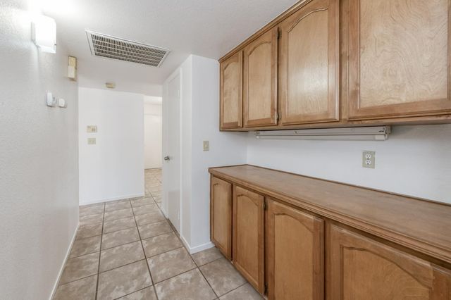 6312 N Delbert Avenue, Fresno, CA 93722