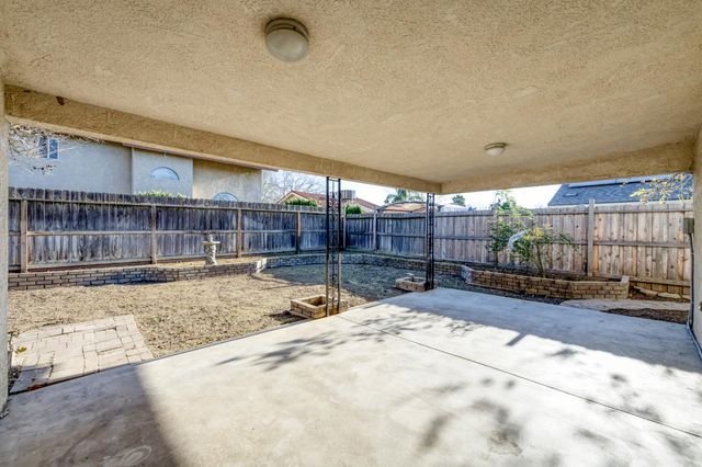 6312 N Delbert Avenue, Fresno, CA 93722