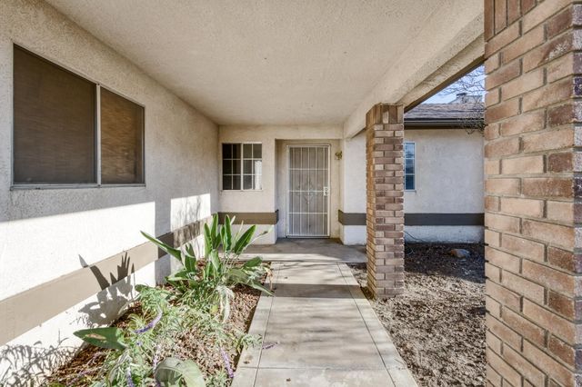 6312 N Delbert Avenue, Fresno, CA 93722