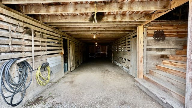 546 W Old Alexandria Rd, Watertown, TN 37184