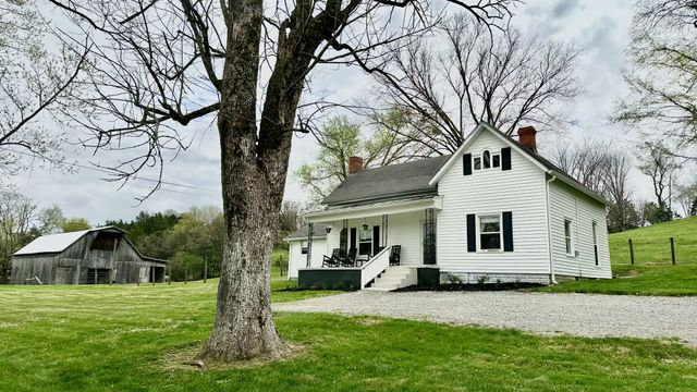 546 W Old Alexandria Rd, Watertown, TN 37184