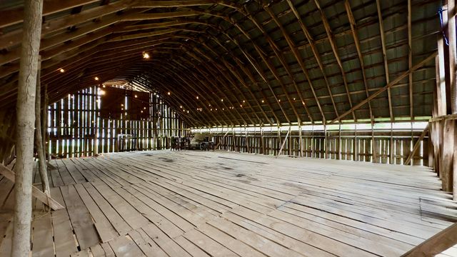 546 W Old Alexandria Rd, Watertown, TN 37184