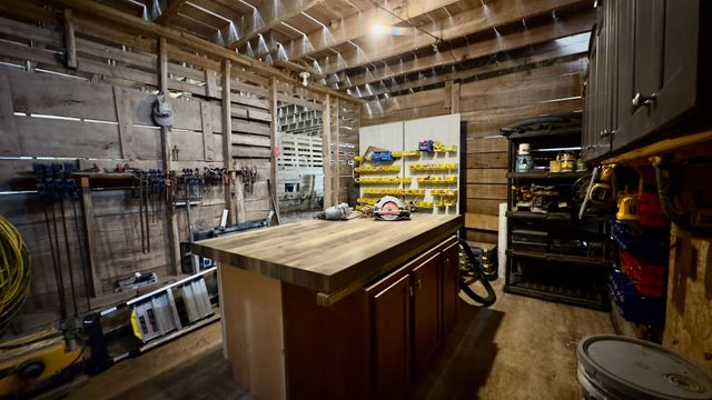 546 W Old Alexandria Rd, Watertown, TN 37184