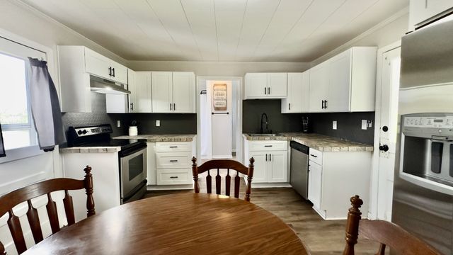 546 W Old Alexandria Rd, Watertown, TN 37184