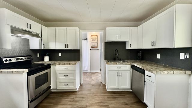 546 W Old Alexandria Rd, Watertown, TN 37184