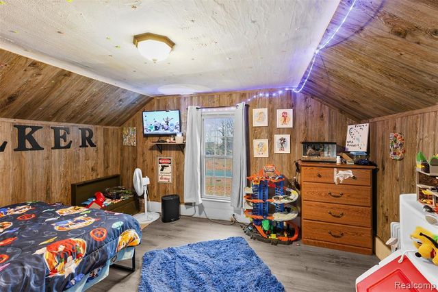 1102 Wellsville Highway, Palmyra, MI 49268