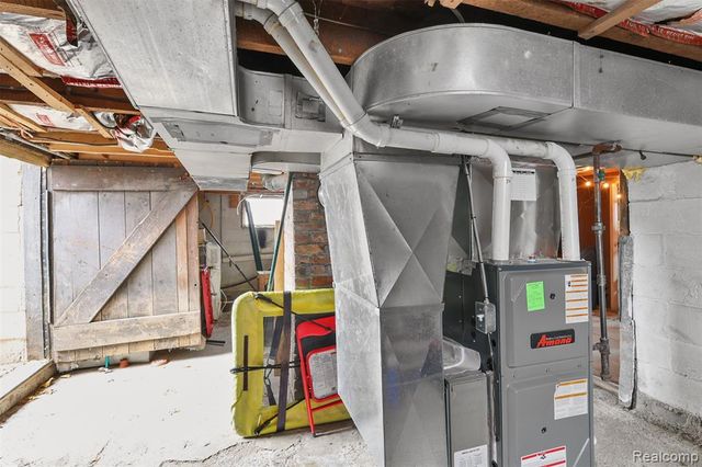 1102 Wellsville Highway, Palmyra, MI 49268