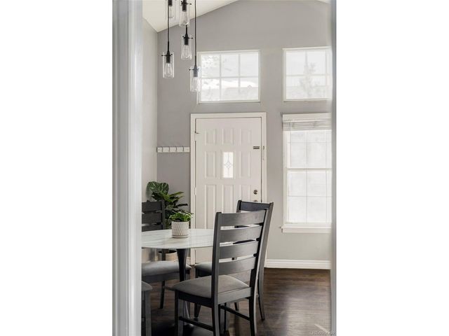 9622 W Chatfield Ave F, Littleton, CO 80128