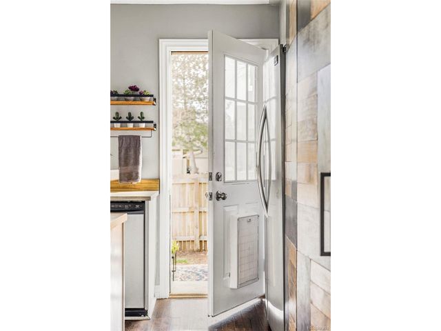 9622 W Chatfield Ave F, Littleton, CO 80128