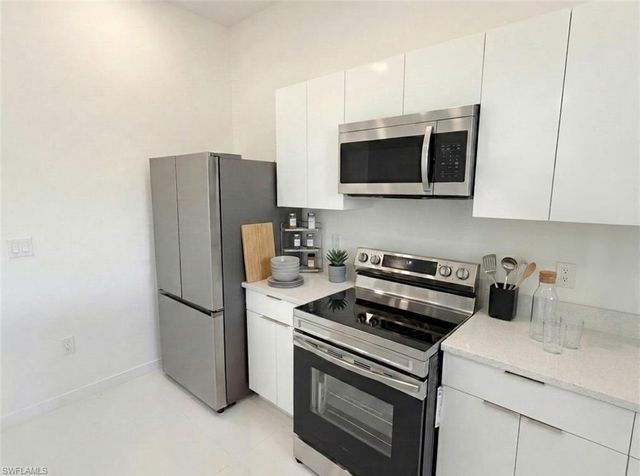 4331 NW 31st TER, Cape Coral, FL 33993