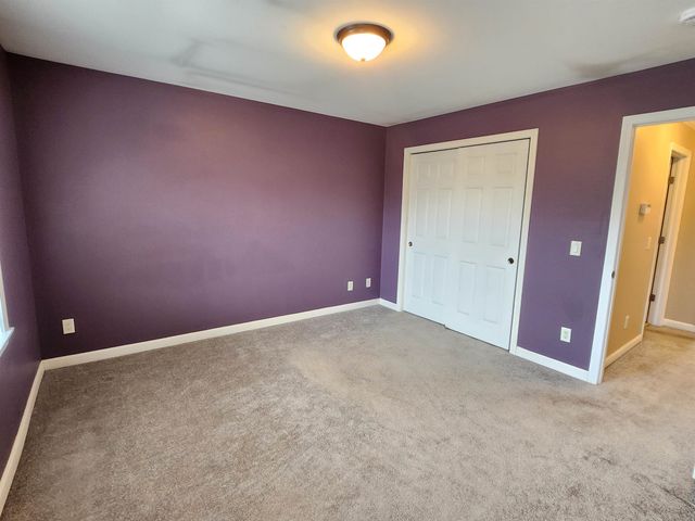 1029 S Mammoth Rd Unit 36, Manchester, NH 03109